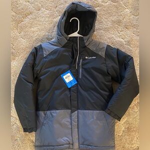 Boys 10/12 Columbia Jacket medium NWT!